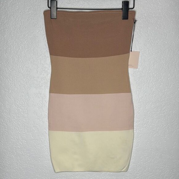 NWT Superdown Perla Ombre Mini Dress in Nude Ombre Revolve Neapolitan Large - Picture 2 of 16